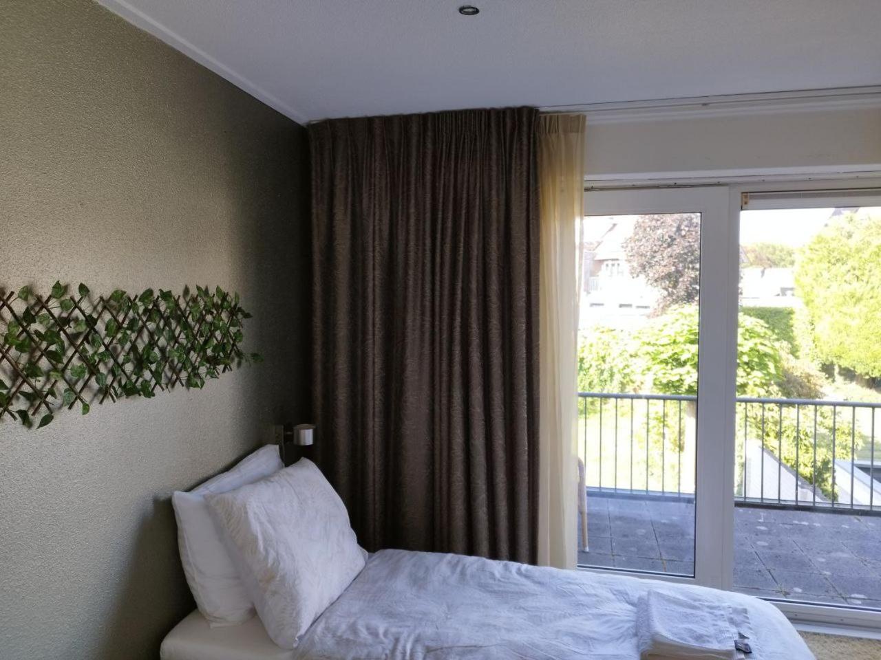 ארנהיים Tranquil Retreat - Free American Pancake-Guest House מראה חיצוני תמונה
